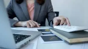 Outsourcing Payroll: A 2026 Pros and Cons Guide for Small Businesses